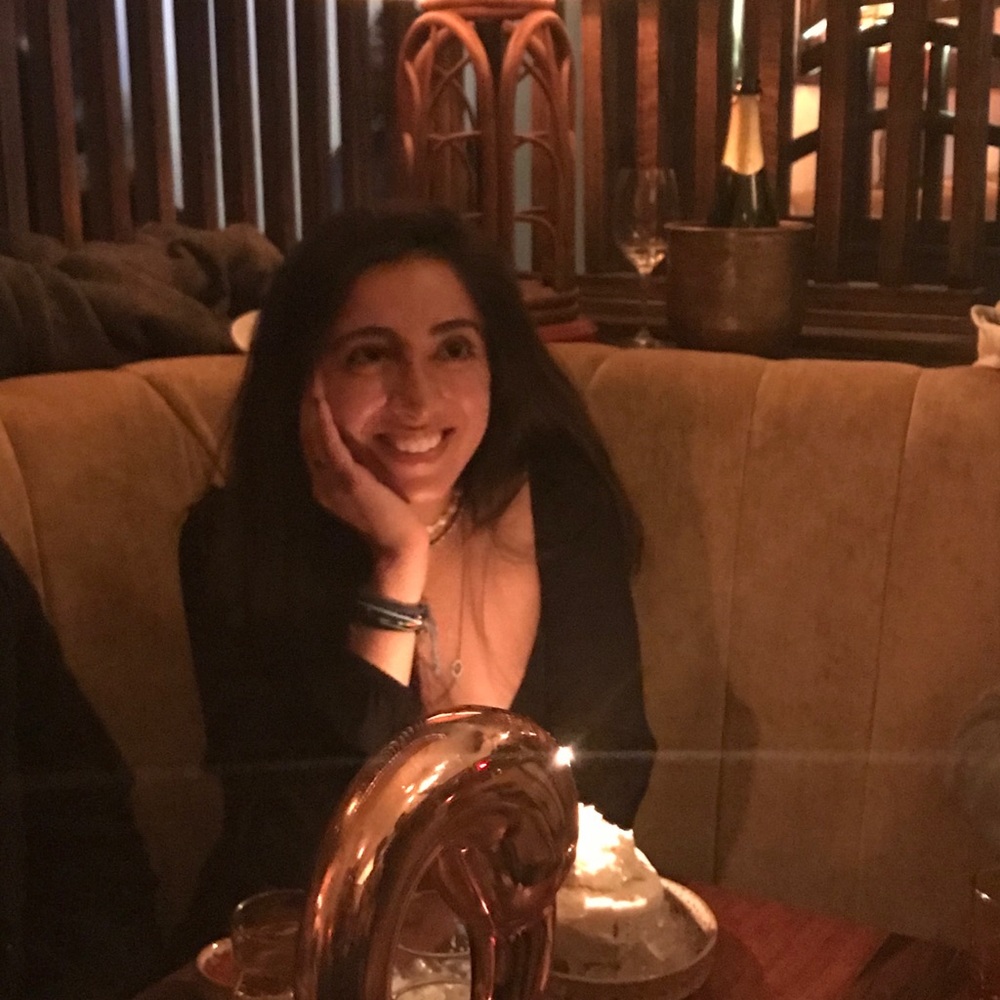 Meet your Posher, Simrin